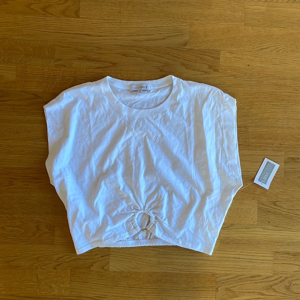 Intermix cropped tshirt brand new!